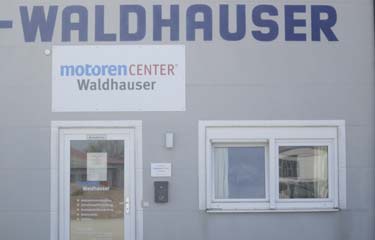 Motoren Waldhauser Eingang